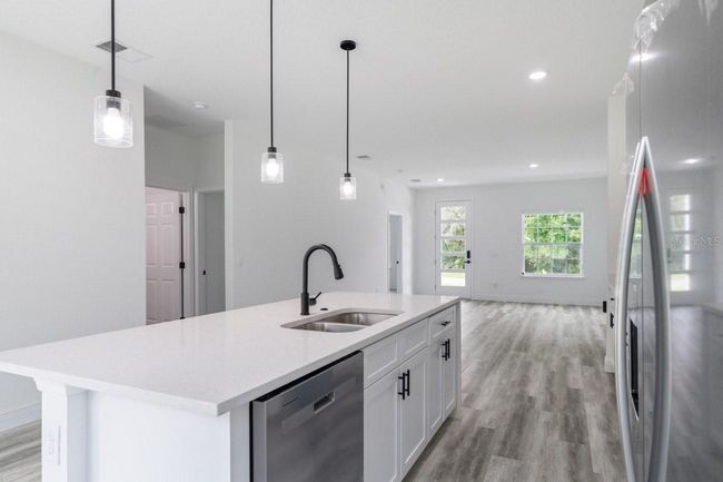 13685 Sw 43 Rd Cir, House other with 4 bedrooms, 2 bathrooms and null parking in OCALA FL | Image 5