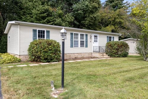 21 Fox Run, Brookfield, MA, 01506-1770 | Card Image