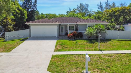 20121 Sw 79th Ave, Cutler Bay, FL, 33189-2154 | Card Image