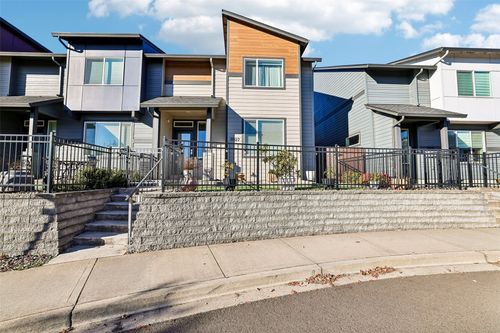 11927 Ne 109th Way, Vancouver, WA, 98662-3423 | Card Image