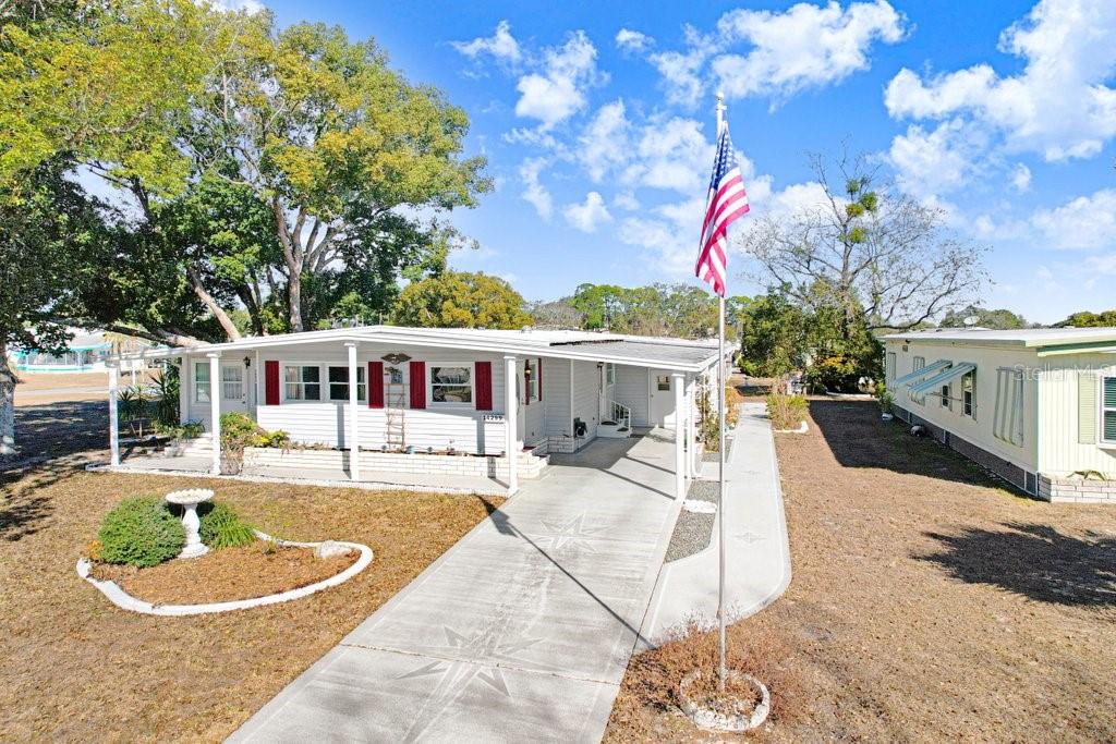 Residential in BROOKSVILLE 2