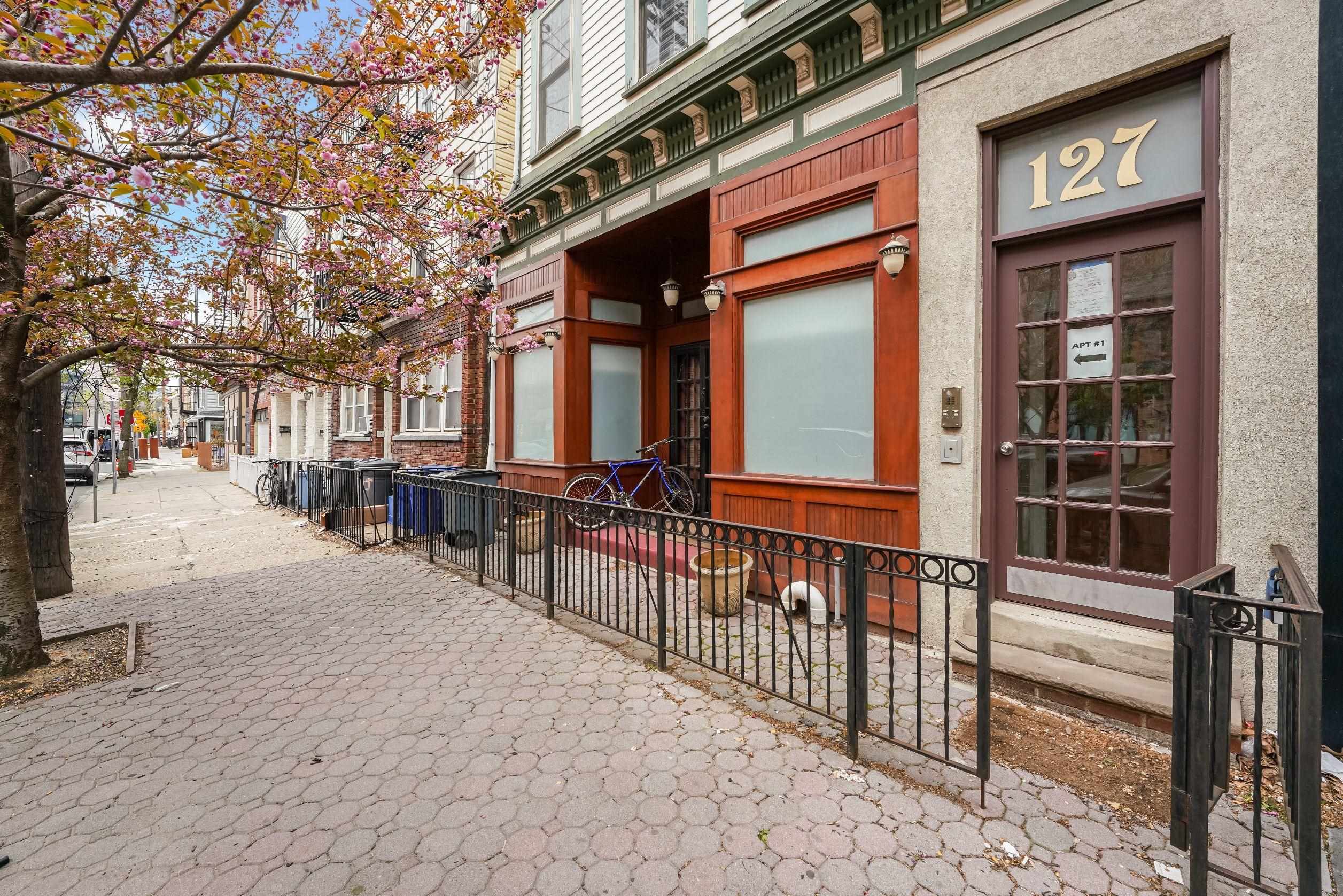 Residential Lease in JC, Downtown