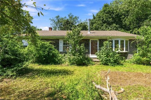 54 Narragansett Blvd, Portsmouth, RI, 02871-5808 | Card Image