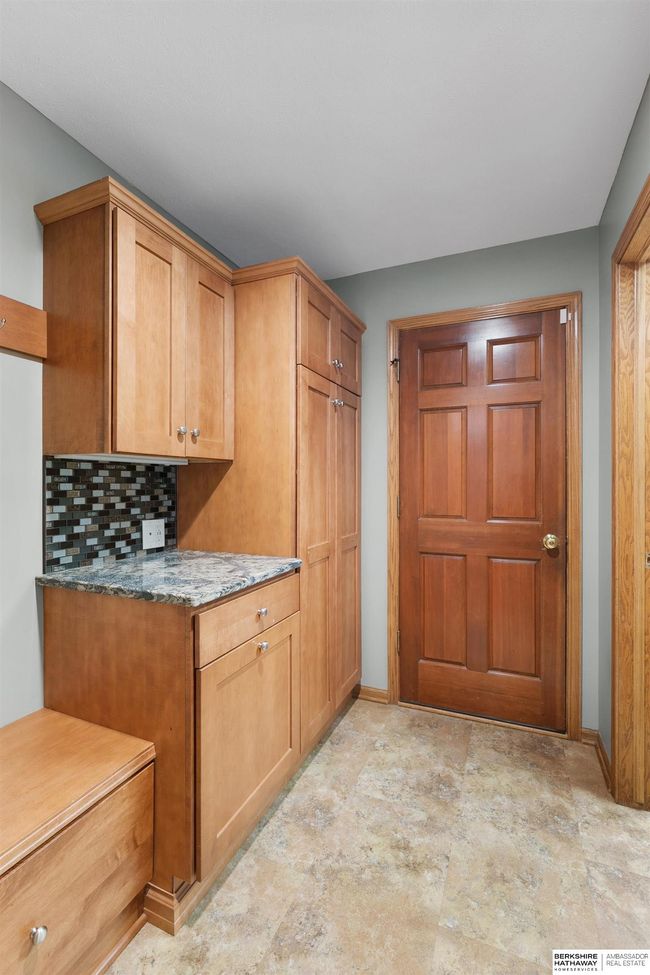 6421 Shenandoah Dr, House other with 4 bedrooms, 4 bathrooms and 3 parking in Lincoln NE | Image 21