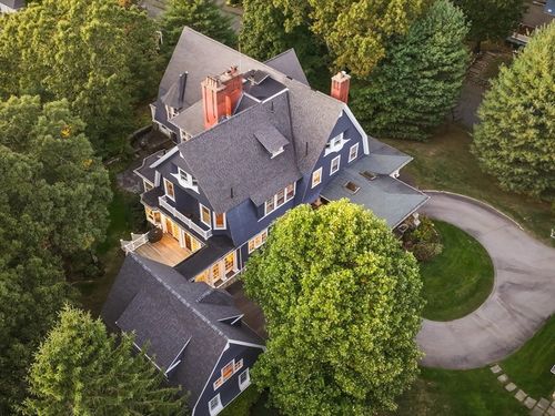 51 Abbott Rd, Wellesley, MA, 02481-6101 | Card Image