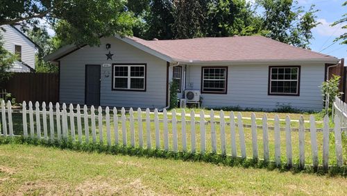 204 Alice Dr, Little Elm, TX, 75068-5054 | Card Image