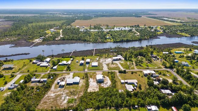 574 N Canal Dr, House other with 2 bedrooms, 2 bathrooms and 4 parking in Port St. Joe FL | Image 70