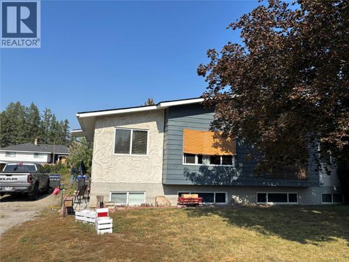 70 Juniper Ave, Fruitvale, BC, V0G1L1 | Card Image