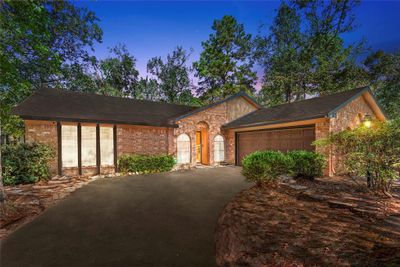 Welcome to 2211 Spruce Lodge in the heart of Kingwood! | Image 1