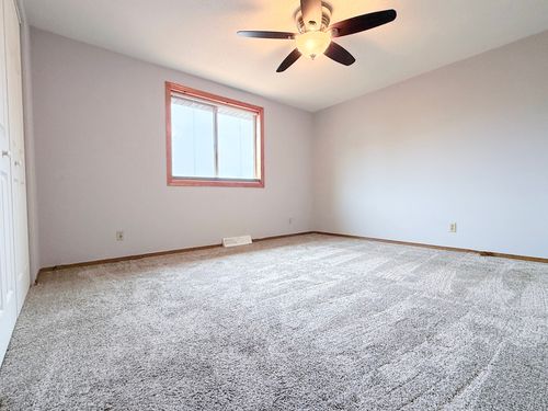 8907 Shady Ln, Wonder Lake, IL, 60097-8420 | Card Image