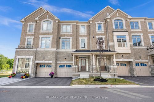 8 Andress Way, Markham, ON, L3S0E9 | Card Image