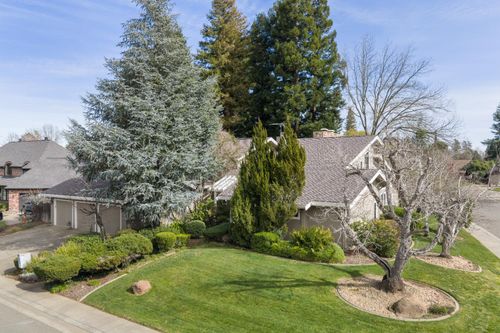 1744 Haggin Grove Way, Carmichael, CA, 95608-5955 | Card Image