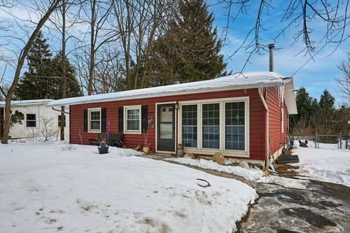 289 Hatfield St, Northampton, MA, 01060-1518 | Card Image