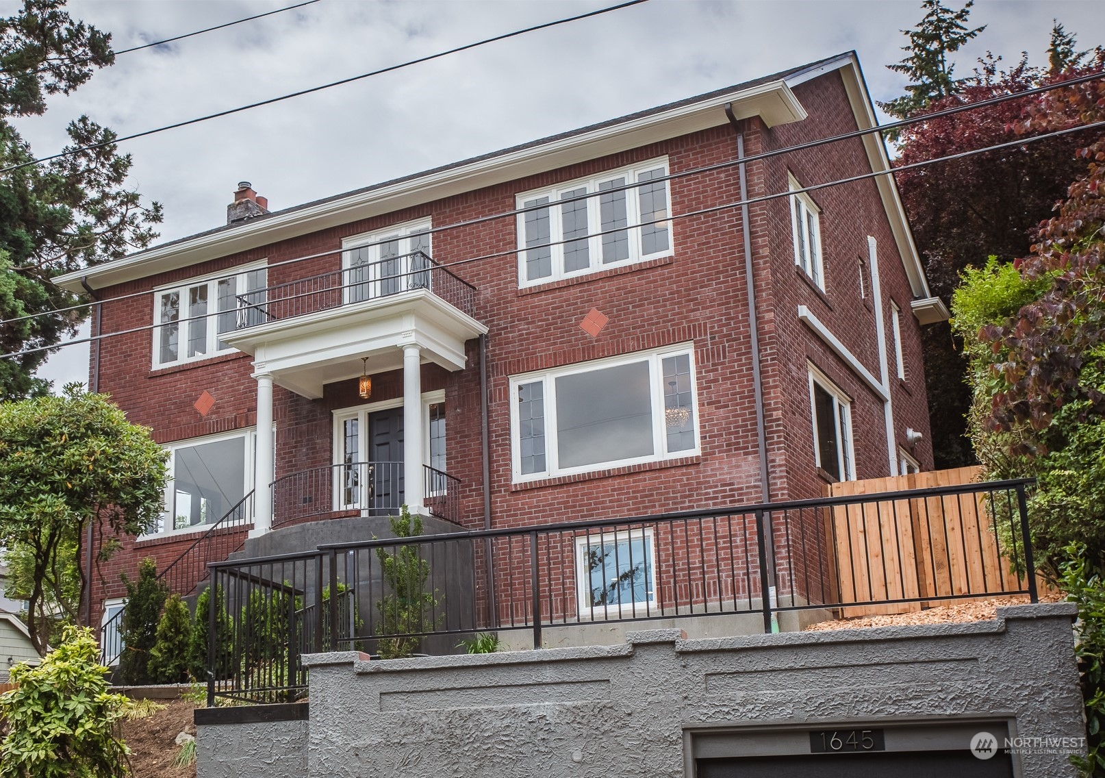 Interlaken Pl, Seattle, WA 98112