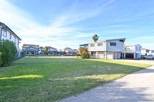 191 Barracuda St, Bayou Vista, TX, 77563-2564 | Card Image