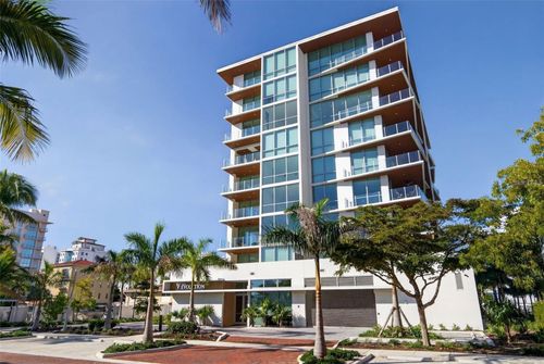 802ph-111 Golden Gate Pt, Sarasota, FL, 34236-6632 | Card Image