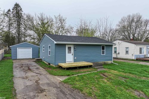 3145 W Gracelawn Ave, Flint, MI, 48504-1535 | Card Image