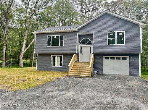 107 White Tail Ln, Milford, PA, 18337-9060 | Card Image