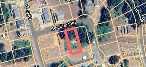 32 Sea Crest Rd, Whitethorn, CA, 95589-9077 | Card Image