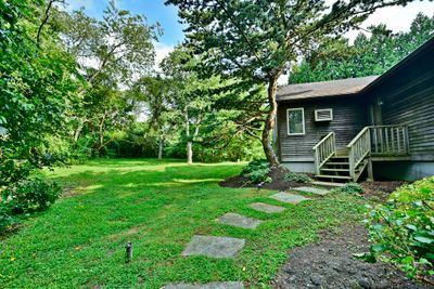 40 West Main Road, House other with 3 bedrooms, 2 bathrooms and 6 parking in Little Compton RI | Image 3