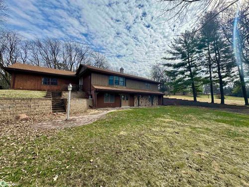 1116 S Division St, Audubon, IA, 50025-7538 | Card Image