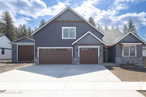 4476 E Savea Ln, Post Falls, ID, 83854-3815 | Card Image