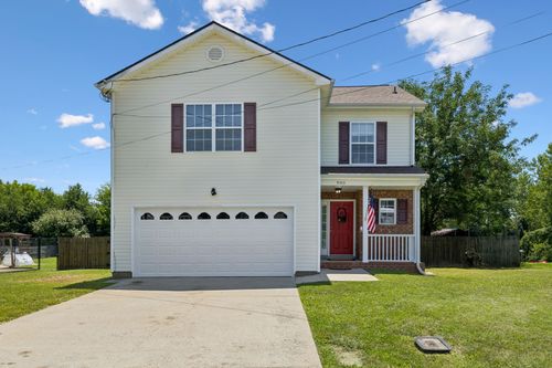 990 Silty Dr, Clarksville, TN, 37042-8763 | Card Image