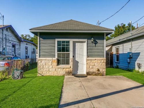 4307 Monterey St, San Antonio, TX, 78237-2149 | Card Image