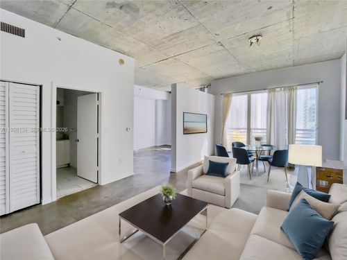 apt-2105-133 Ne 2nd Ave, Miami, FL, 33132-2915 | Card Image