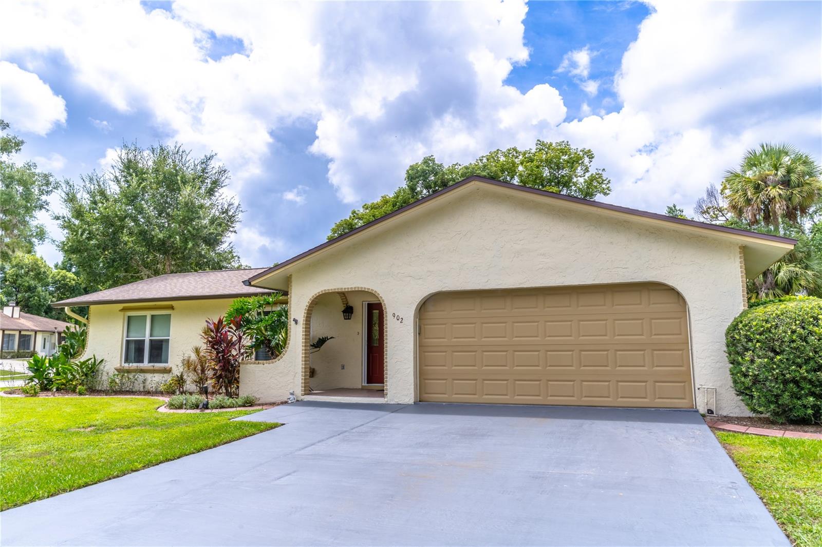 Mcclintock St, Longwood, FL 32750