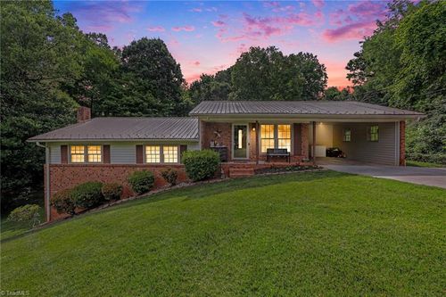 352 William Ln, Lexington, NC, 27295-5958 | Card Image