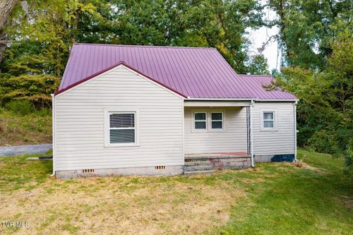 1637 Big Hollow Rd, Blountville, TN, 37617-6130 | Card Image
