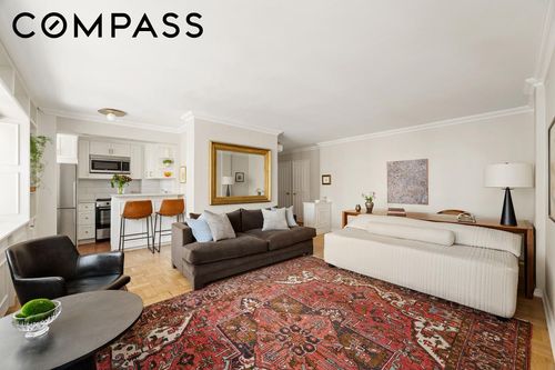 17a-39 Gramercy Park N, New York, NY, 10010-6303 | Card Image