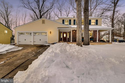 9 Whipple Way, SEWELL, NJ, 08080-2137 | Card Image