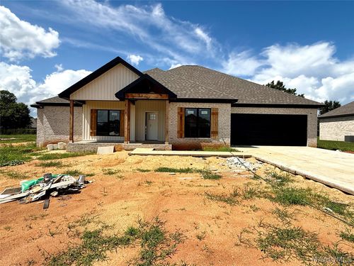 646 Chanlee Dr, Deatsville, AL, 36022-2881 | Card Image