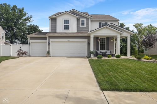 6674 Rainwater Ln, Whitestown, IN, 46075-6227 | Card Image