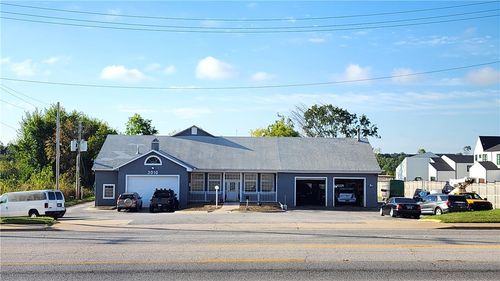3010 W Walnut St, Rogers, AR, 72756-0359 | Card Image