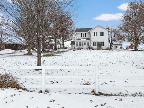 23633 Carroll Rd, LANARK, IL, 61046-8890 | Card Image