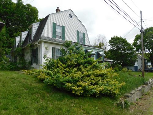 54 Bridge St, Springfield, VT, 05156-2837 | Card Image