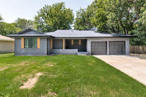 1010 N Grant Dr, Sherman, TX, 75092-5328 | Card Image