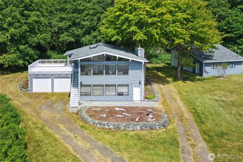 1108 Chadwick Ct, Coupeville, WA, 98239-4113 | Card Image