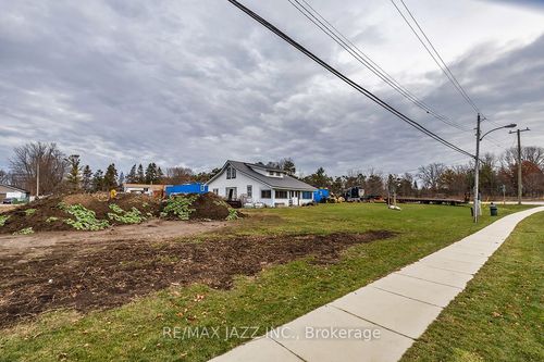 140 Victoria St, Beaverton, ON, L0K1A0 | Card Image