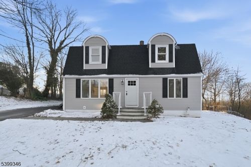 20 High Point Cir, Franklin, NJ, 07416-2107 | Card Image