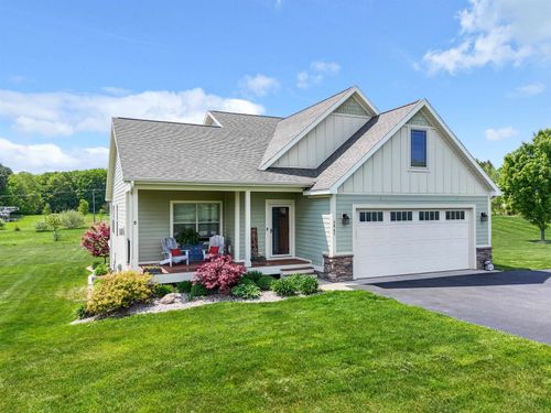 3865 Brayton Ln, Traverse City, MI, 49685-7200 | Card Image