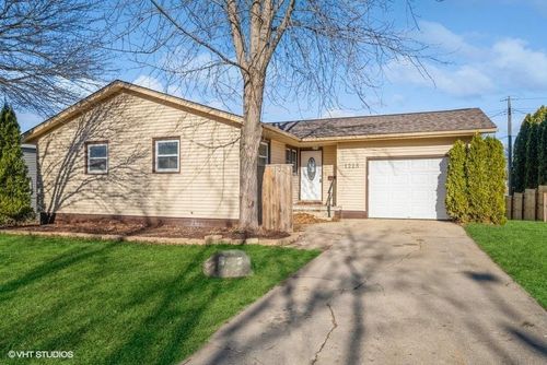 1225 Elm Street, Oelwein, IA, 50662 | Card Image