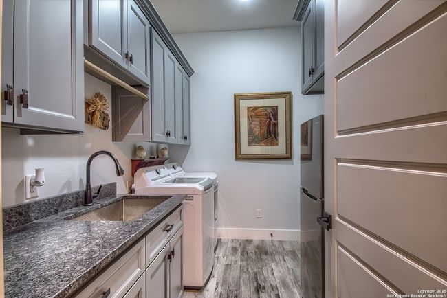 452 Wentworth, House other with 4 bedrooms, 4 bathrooms and null parking in Spring Branch TX | Image 21