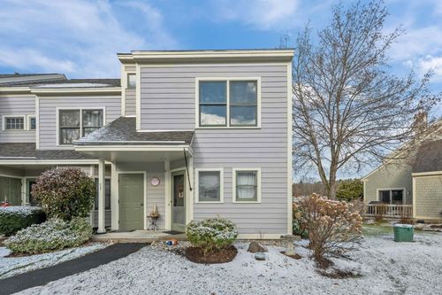 unit-e1-388 Western Ave, Henniker, NH, 03242-7377 | Card Image