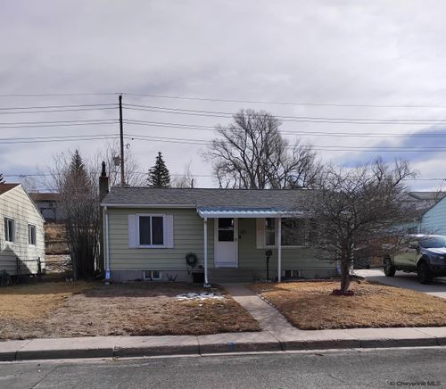 121 Ahrens Ave, Cheyenne, WY, 82007-2222 | Card Image