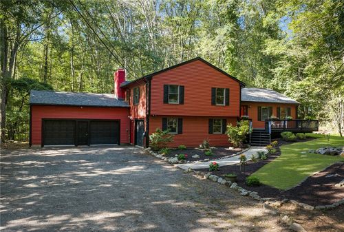 690 Major Potter Rd, East Greenwich, RI, 02818-1634 | Card Image
