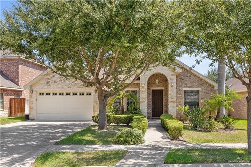 3307 Santa Iliana, Mission, TX, 78572-7282 | Card Image